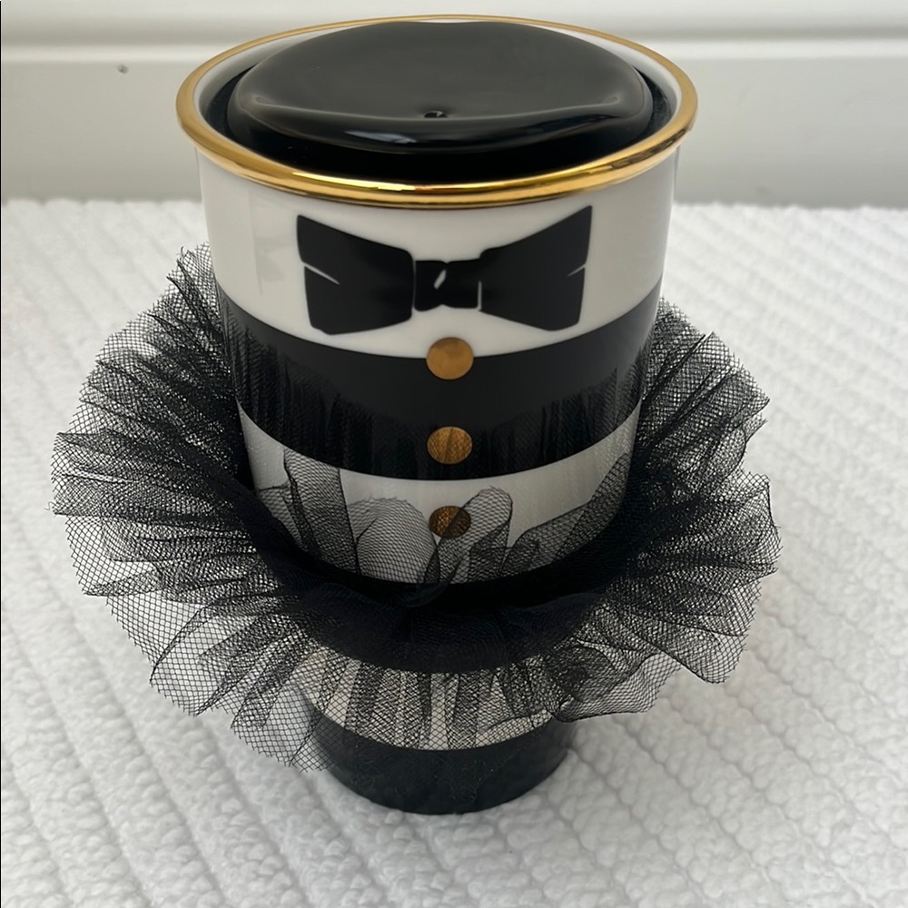 STARBUCKS; Alice + Olivia by Stacey Bendet ceramic tumbler
